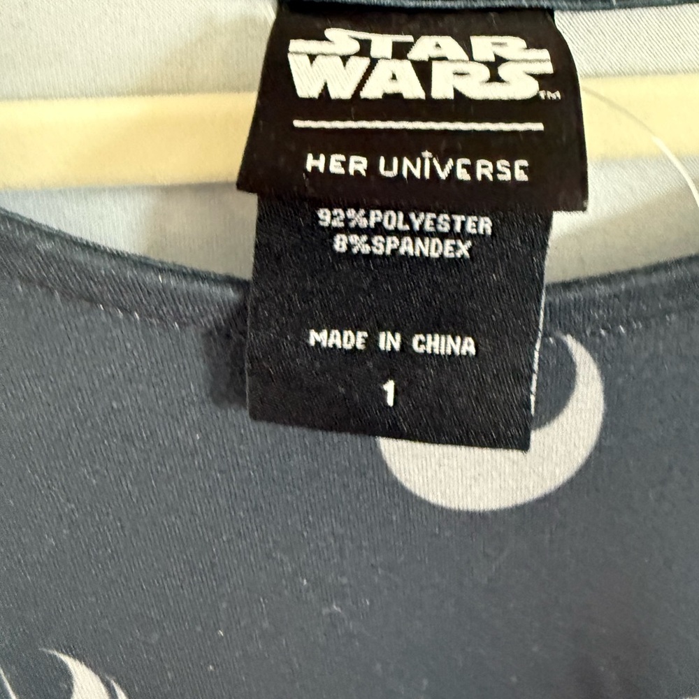 Her Universe Star Wars dress - Picture 2 of 3